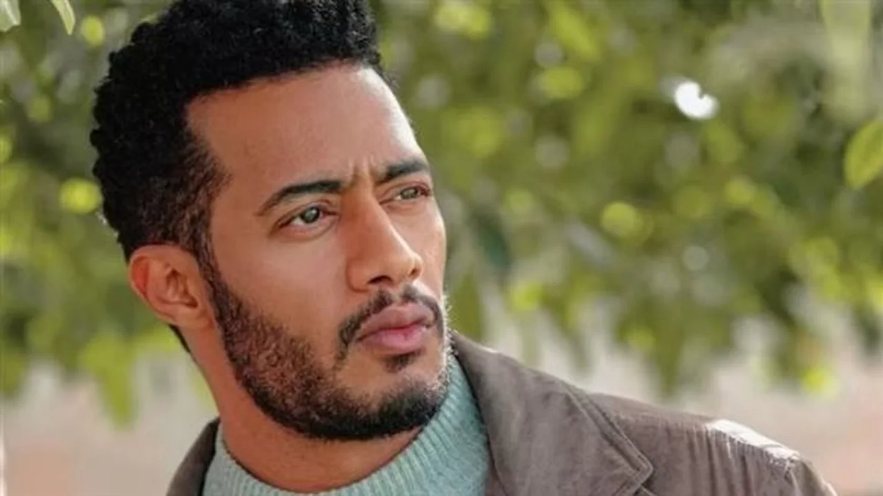 إطلالة جريئة.. محمد رمضان يثير جدلاً واسعاً بألمانيا وسط تفاعل جماهيري كبير